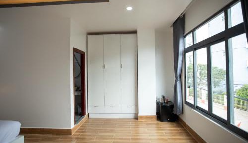 King Room with Balcony
