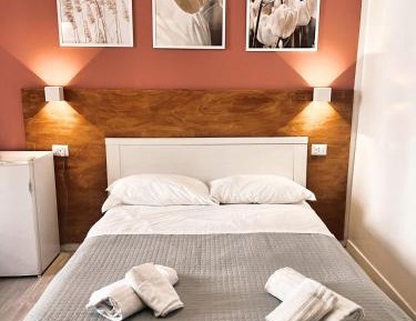 Triple Room with Private Bathroom