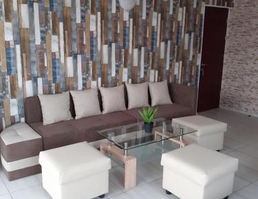 King Studio with Sofa Bed