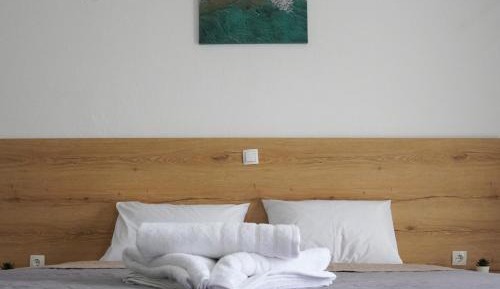 Standard Twin Room with Garden View
