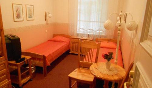 Twin Room - Upper Floor