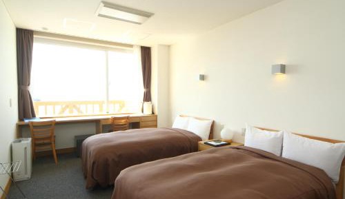 Twin Room with Sea View - Non-Smoking