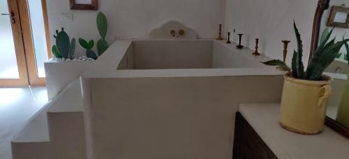 Queen Room with Spa Bath