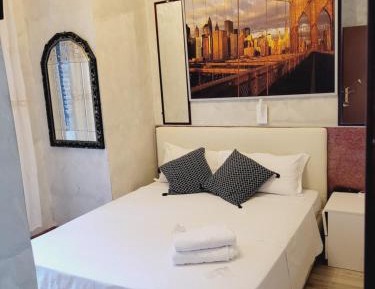 Single Room with Private Bathroom