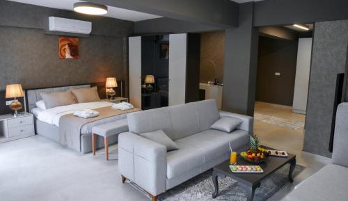 Double Room with Balcony (2 Adults + 1 Child)