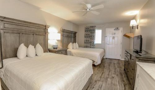 Deluxe Double Room with Balcony and Sea View
