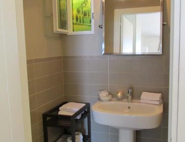 Two-Bedroom Apartment (4 Adults)
