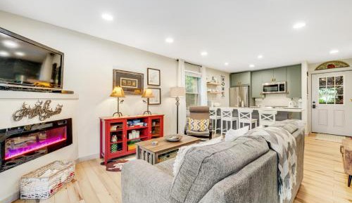 Two Bedroom Apartment 