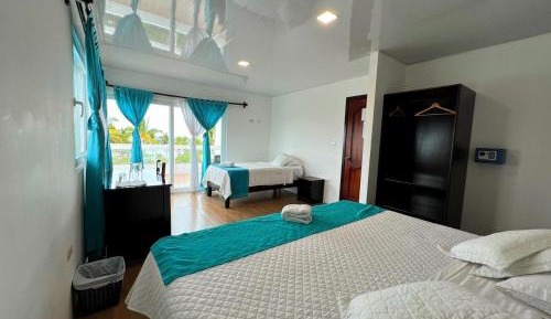 Deluxe Triple Room with Sea View