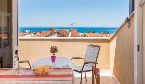 Apartment with Sea View