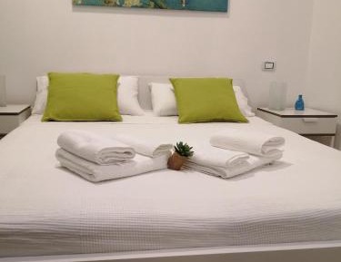 Quadruple Room with Private Bathroom