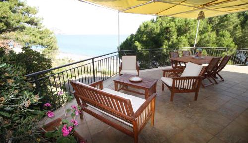 Villa with Sea View