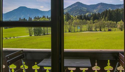Double Room with Mountain View
