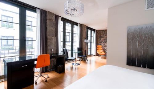 Superior King Room