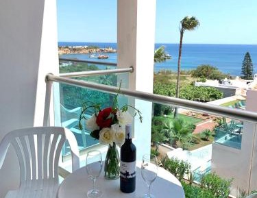 Comfort Triple Room with Sea View