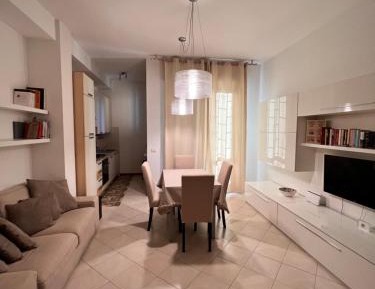 Apartment with Garden View