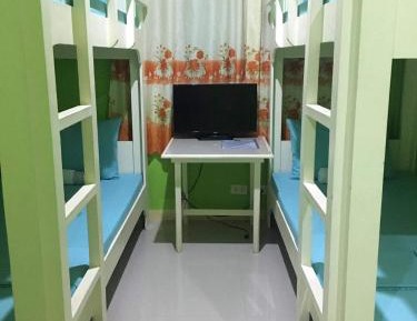 4-Bed Mixed Dormitory Room