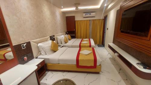 Deluxe Family Room