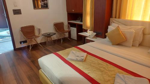 Superior King Suite