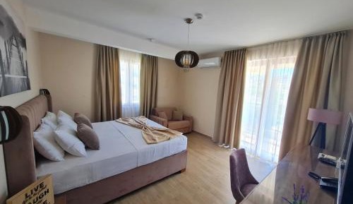 One-Bedroom Suite