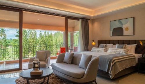 Superior Suites
