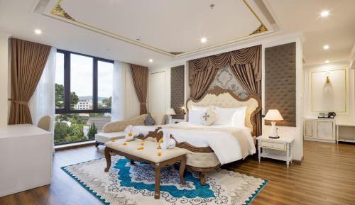 King Suite
