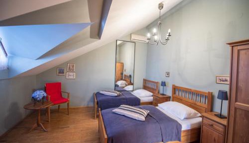 Twin Room with Bathroom