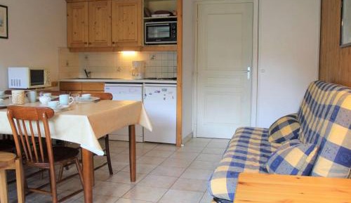 Apartment (6 Adults)