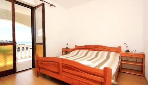Three-Bedroom Apartment with Terrace and Sea View