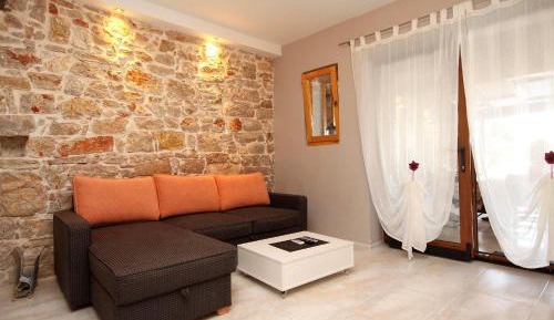 Two-Bedroom Apartment with Terrace and Sea View