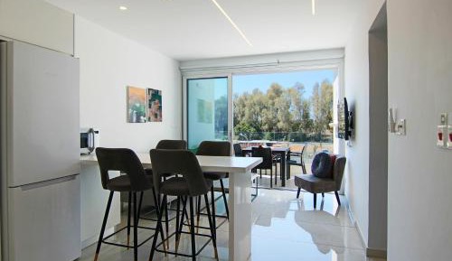 Apartment with Sea View