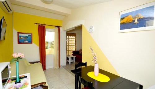 One-Bedroom Apartment with Terrace and Sea View
