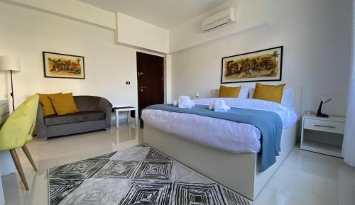 Superior King Room