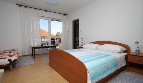 Triple Room with Balcony and Sea View