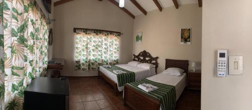 Triple Room with Pool View