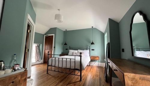 Superior King Room