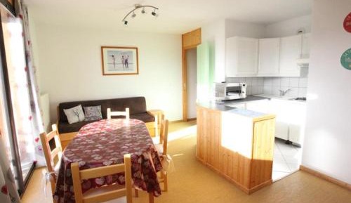 Apartment (5 Adults)