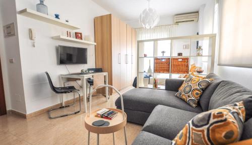 Studio with Balcony