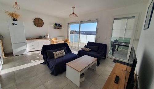 Apartment (6 Adults)
