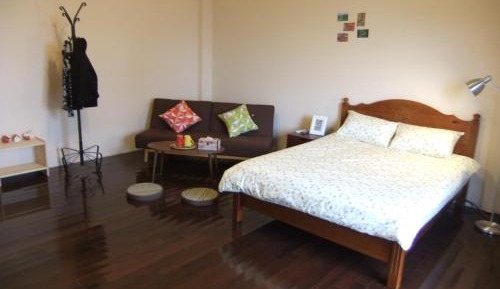Double Room with Mountain View and Shared Bathroom