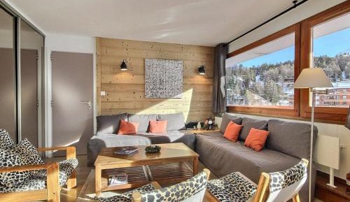 Apartment (8 Adults)
