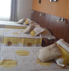 Triple Room with Private Bathroom