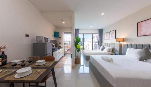 Deluxe Family Room