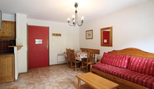 Apartment (6 Adults)