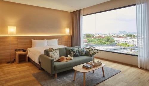 Large Double Room