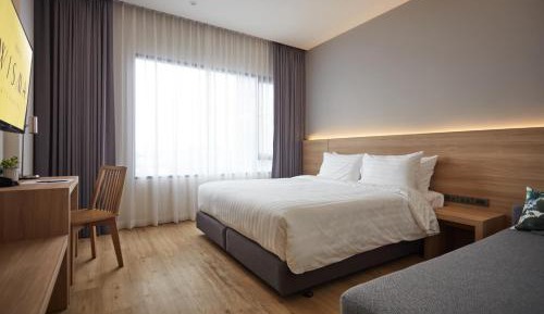 Superior King Room