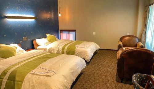 Double or Twin Room with Private Bathroom