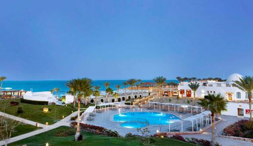Standard, King or Twin Bed, Pool View