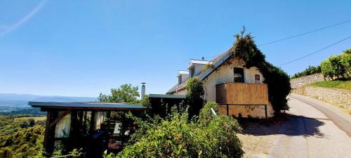 Duplex One-Bedroom Holiday Home with Terace