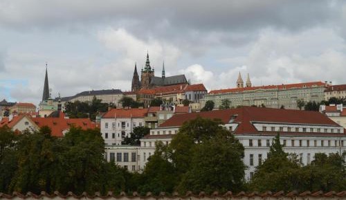 Deluxe double room with Prague castle view